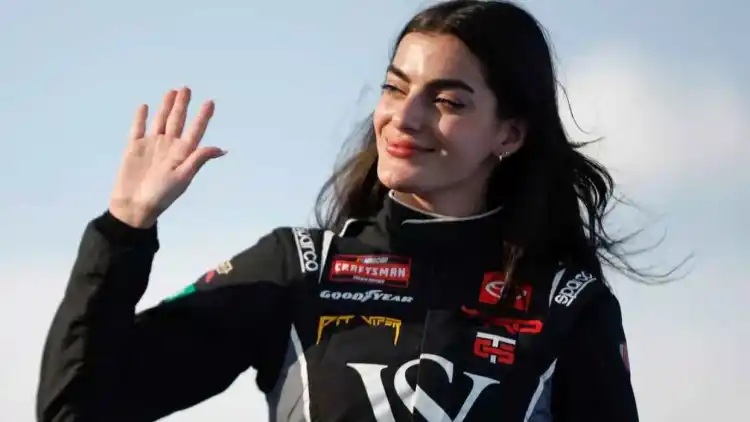 توني بريدنجر… السائقة ذات الأصول اللبنانية التي اقتحمت حلبات ناسكار وتحدّت هيمنة الرجال